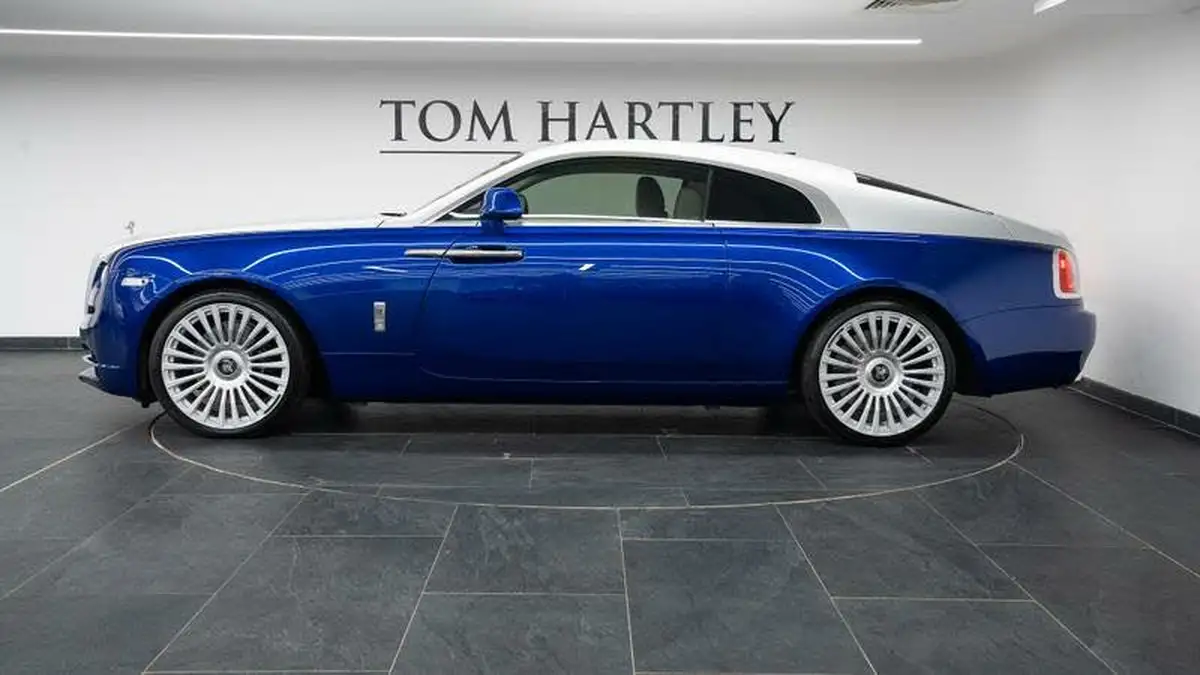 2018-rolls-royce-wraith-66-big-3