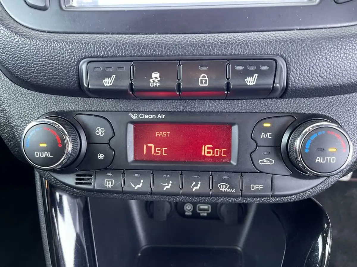 2017-kia-pro-ceed-16-t-gdi-gt-big-42