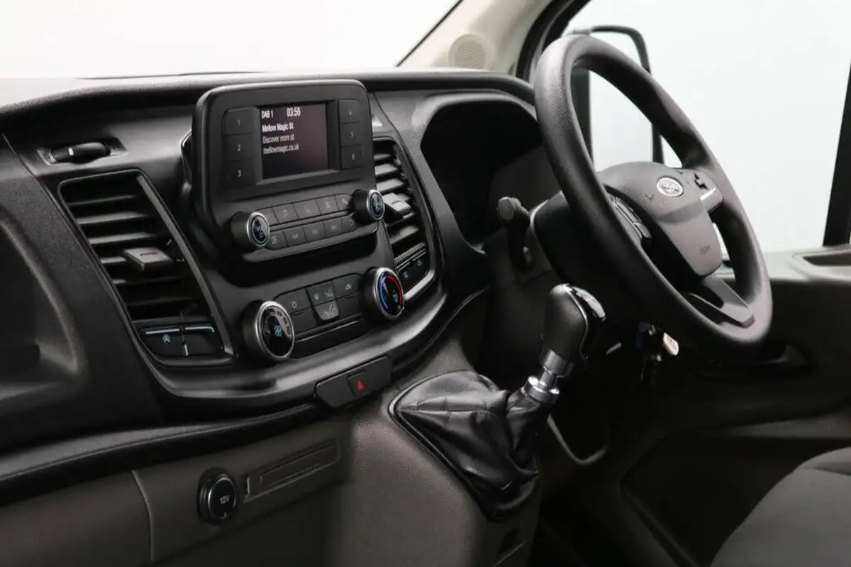 2020-ford-transit-20tdci-350-l3h2-leader-130pseu6dt-panel-van-big-39