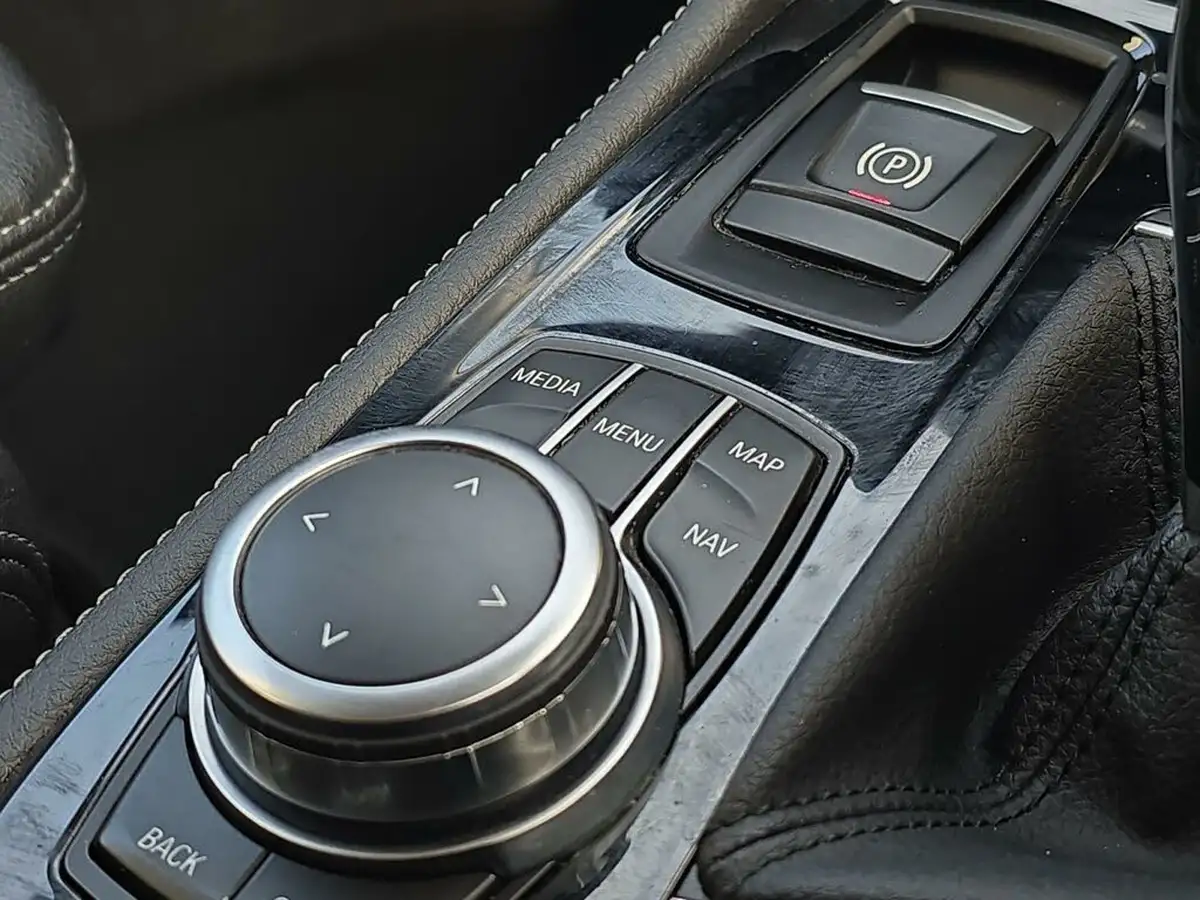 2019-bmw-2-series-20-220i-sport-189bhp-active-tourer-5d-dct-big-11