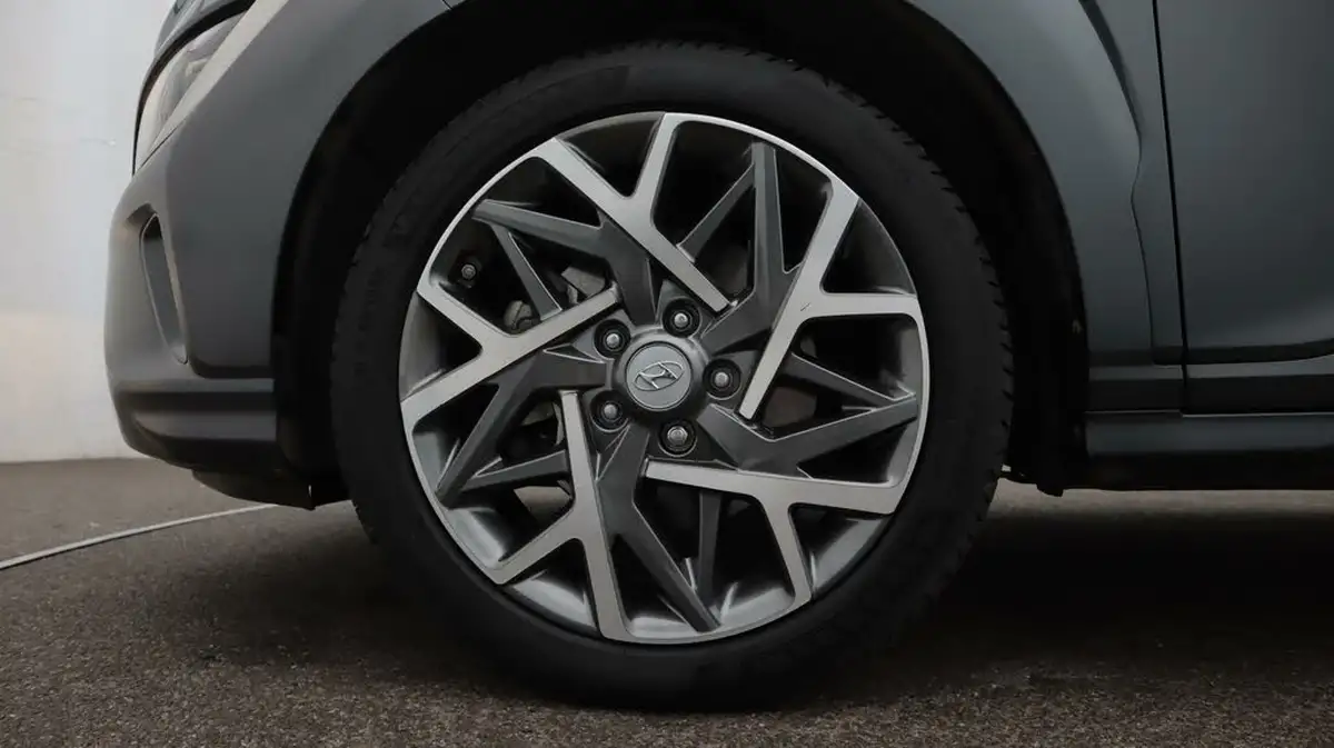2022-hyundai-kona-16-gdi-premium-big-18