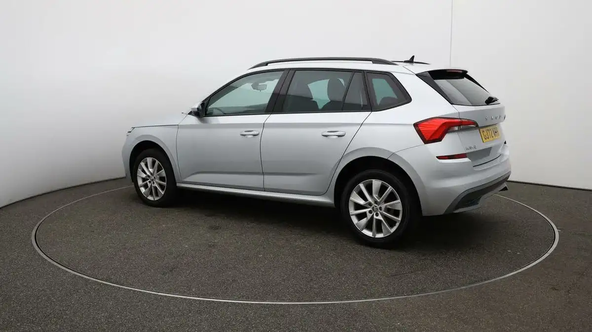 2022-skoda-kamiq-10-tsi-se-drive-111ps-big-27