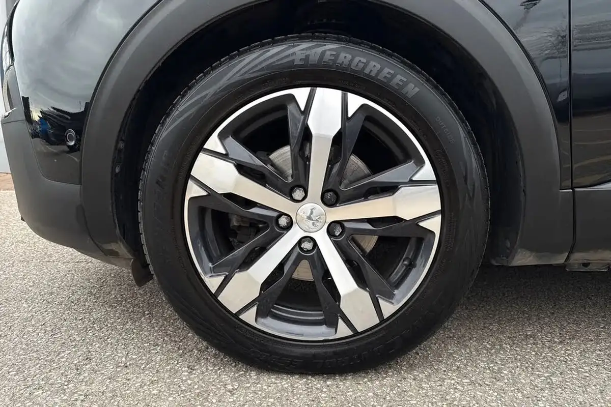2019-peugeot-3008-suv-20-bluehdi-gt-20-bluehdi-big-12
