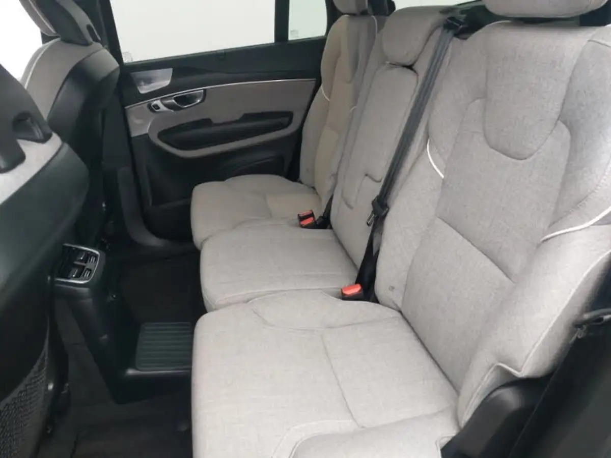 2023-volvo-xc90-20-t8-ultimate-dark-big-5