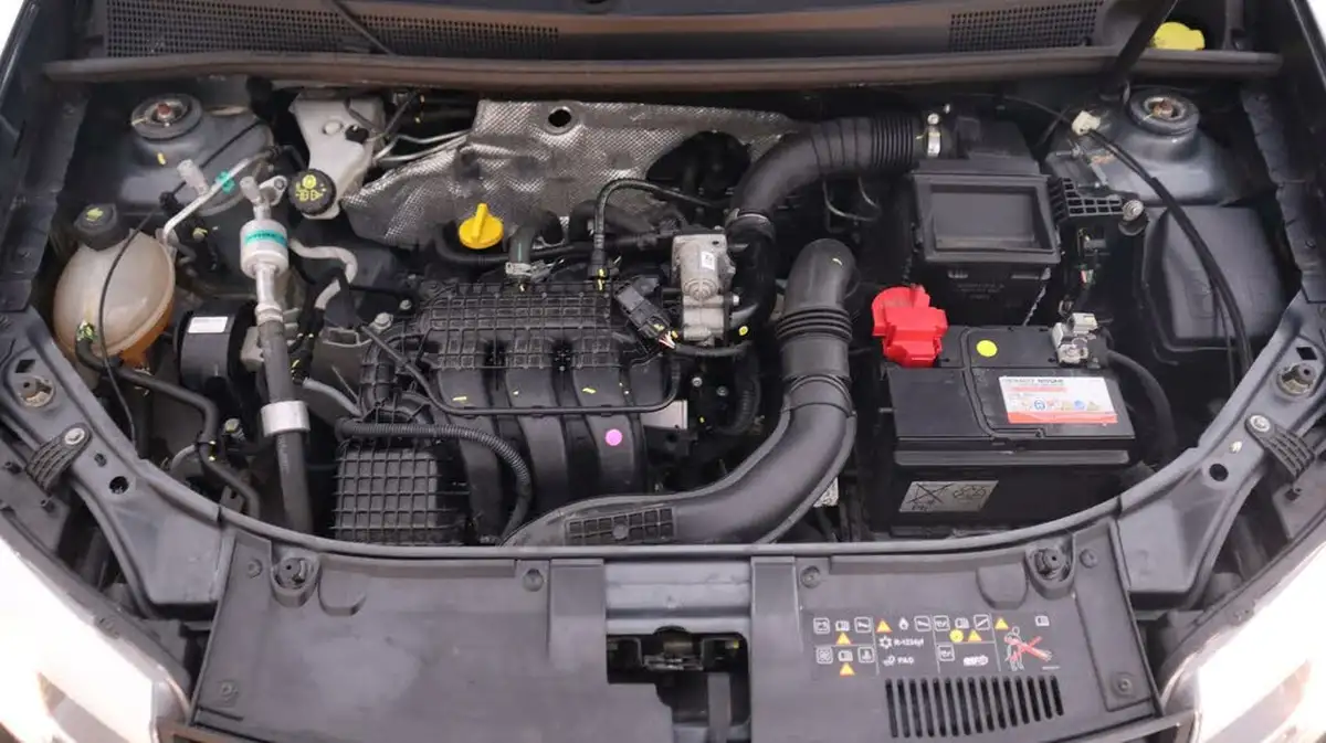 2019-dacia-sandero-10-sce-essential-big-18