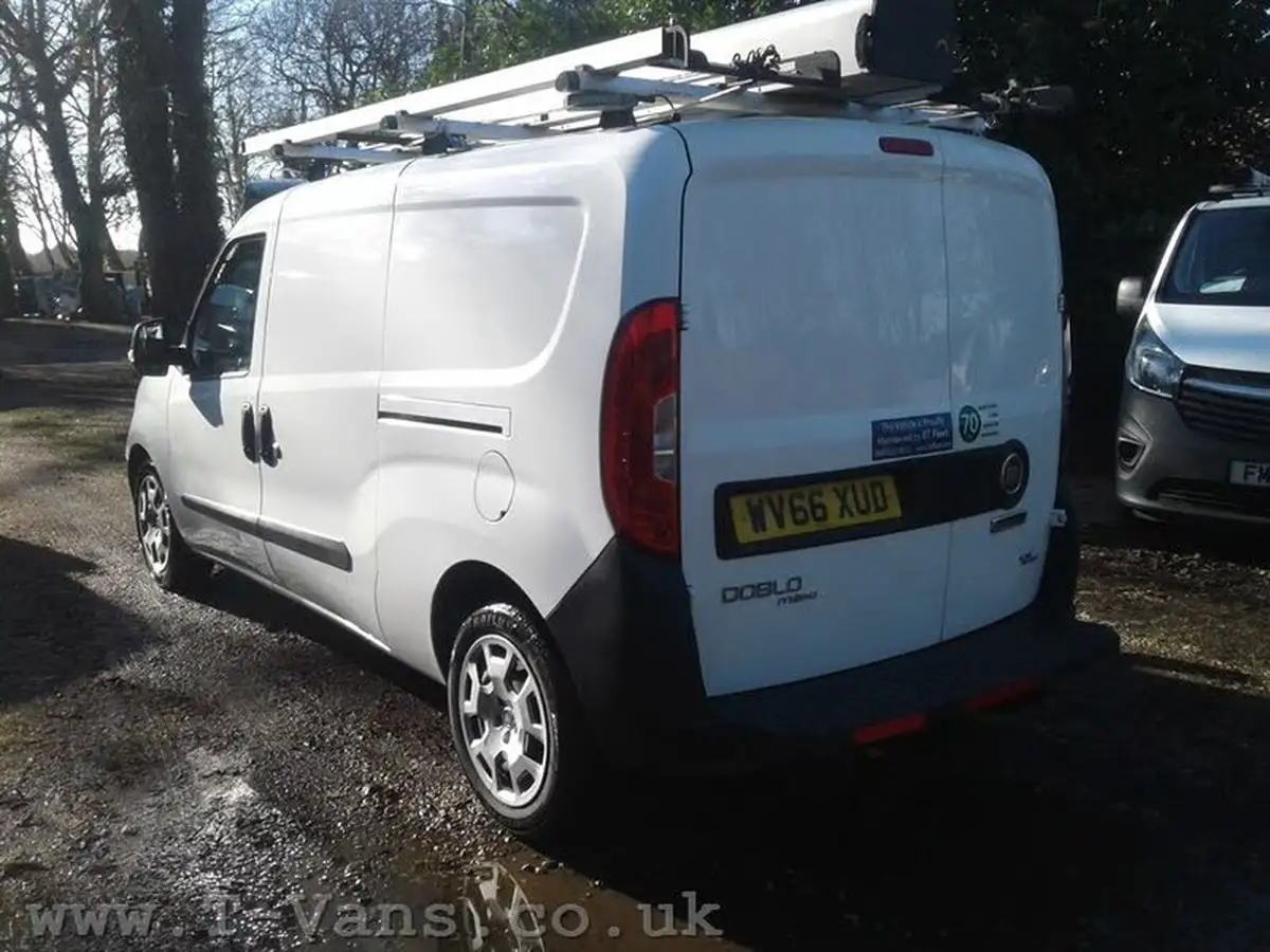 2015-fiat-doblo-cargo-16td-l2h1-maxi-sx-105eu-big-4