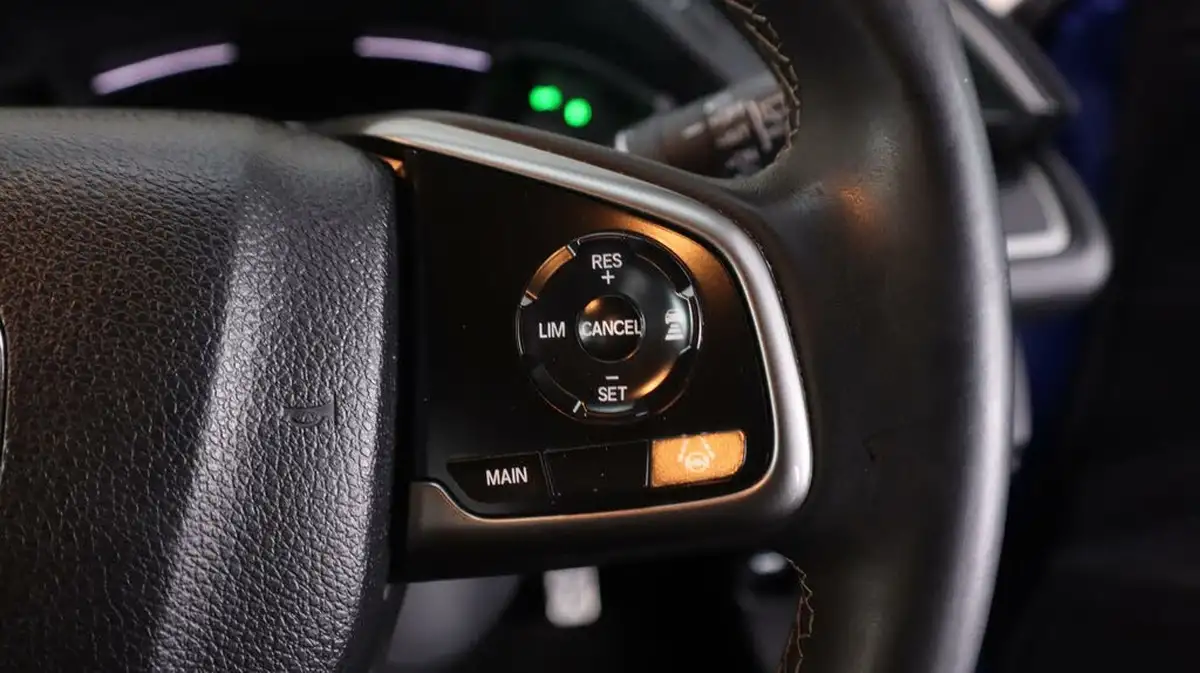 2021-honda-civic-15-vtec-turbo-sport-ss-big-23