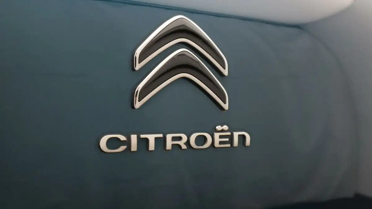2022-citroen-grand-c4-spacetourer-15bluehdi-shine-big-22