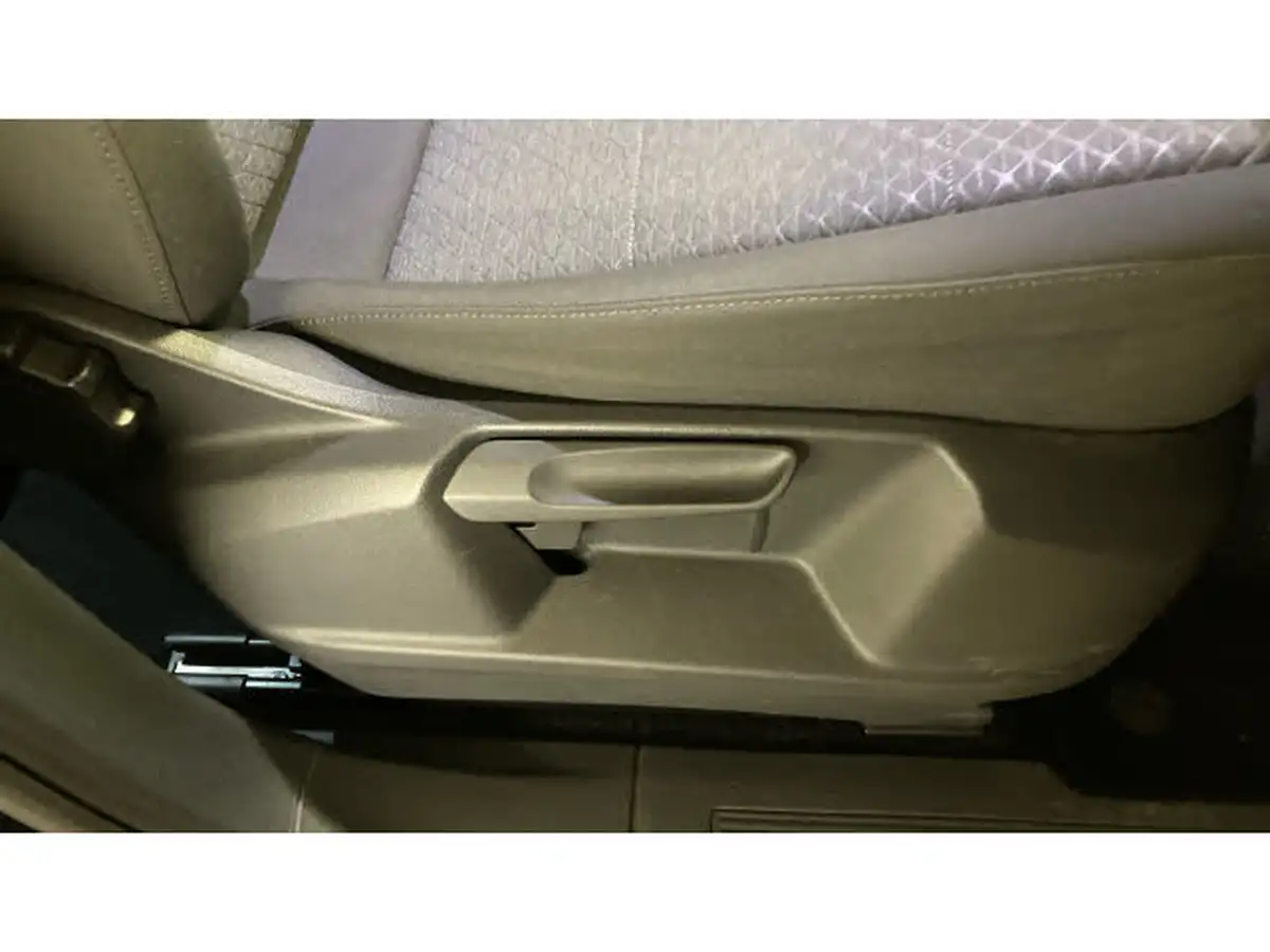 2023-ford-tourneo-connect-20-titanium-big-42