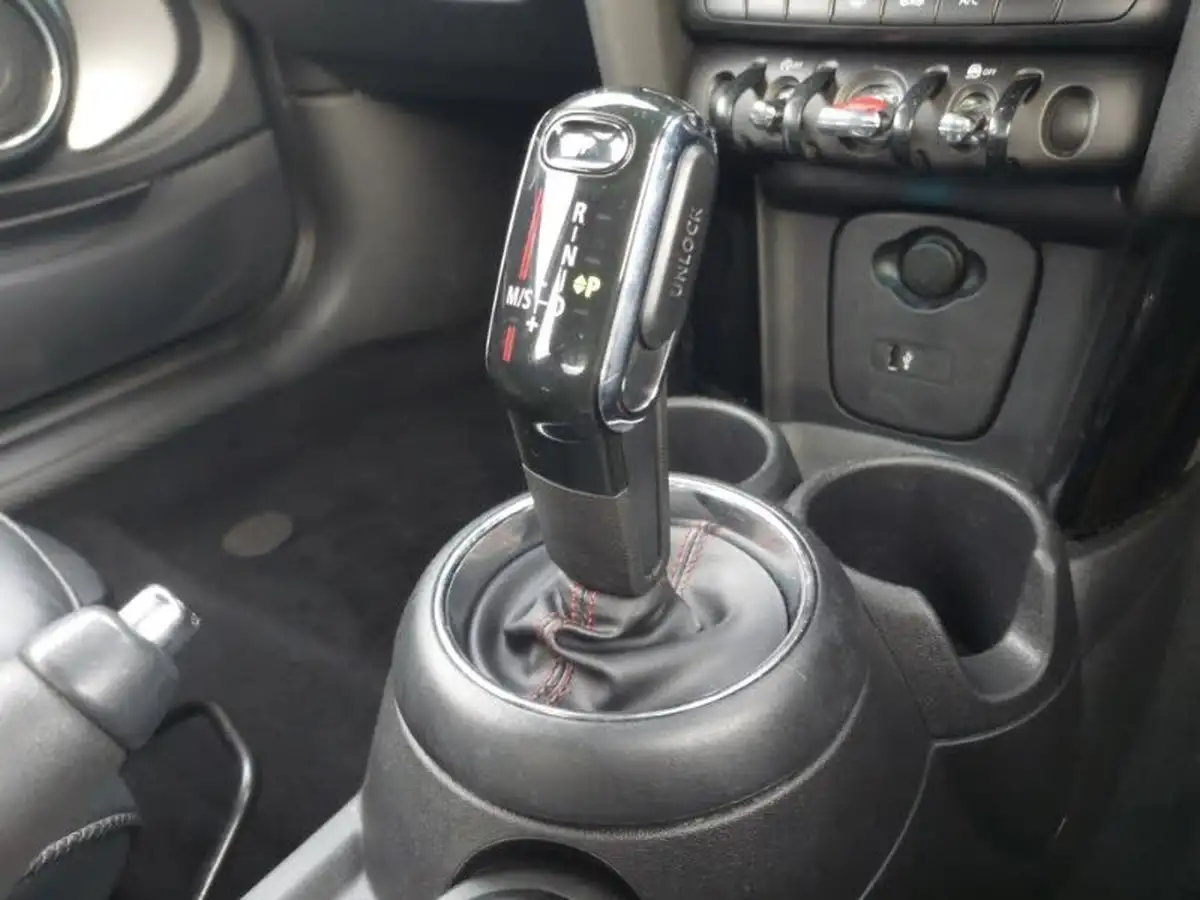 2019-mini-cooper-20-cooper-s-exclusive-189bhp-hatchback-3d-auto-big-18