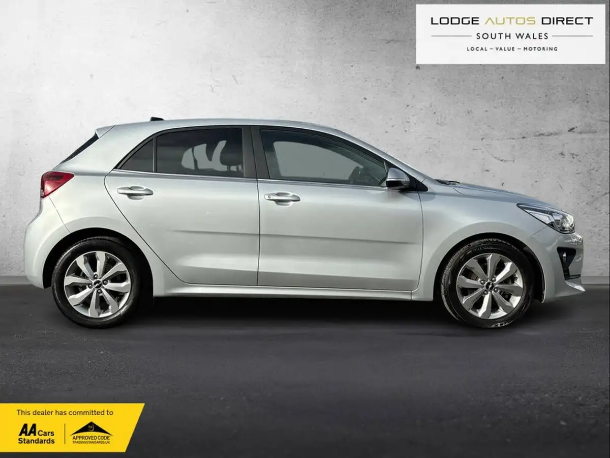 2022-kia-rio-10-t-gdi-3-big-6