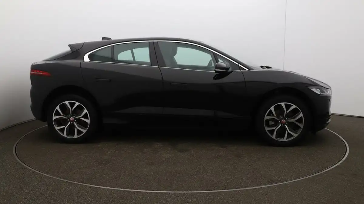 2022-jaguar-i-pace-ev400-hse-big-41