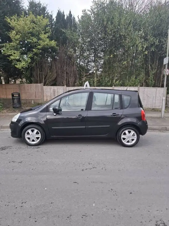 2010-renault-grand-modus-15td-dynamique-15dci-86bhp-big-7