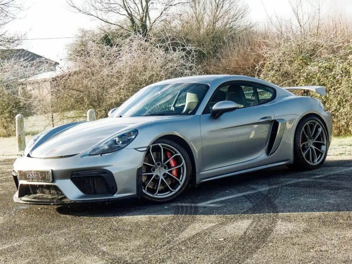 2023-porsche-cayman-718-40-cayman-gt4-pdk-big-4