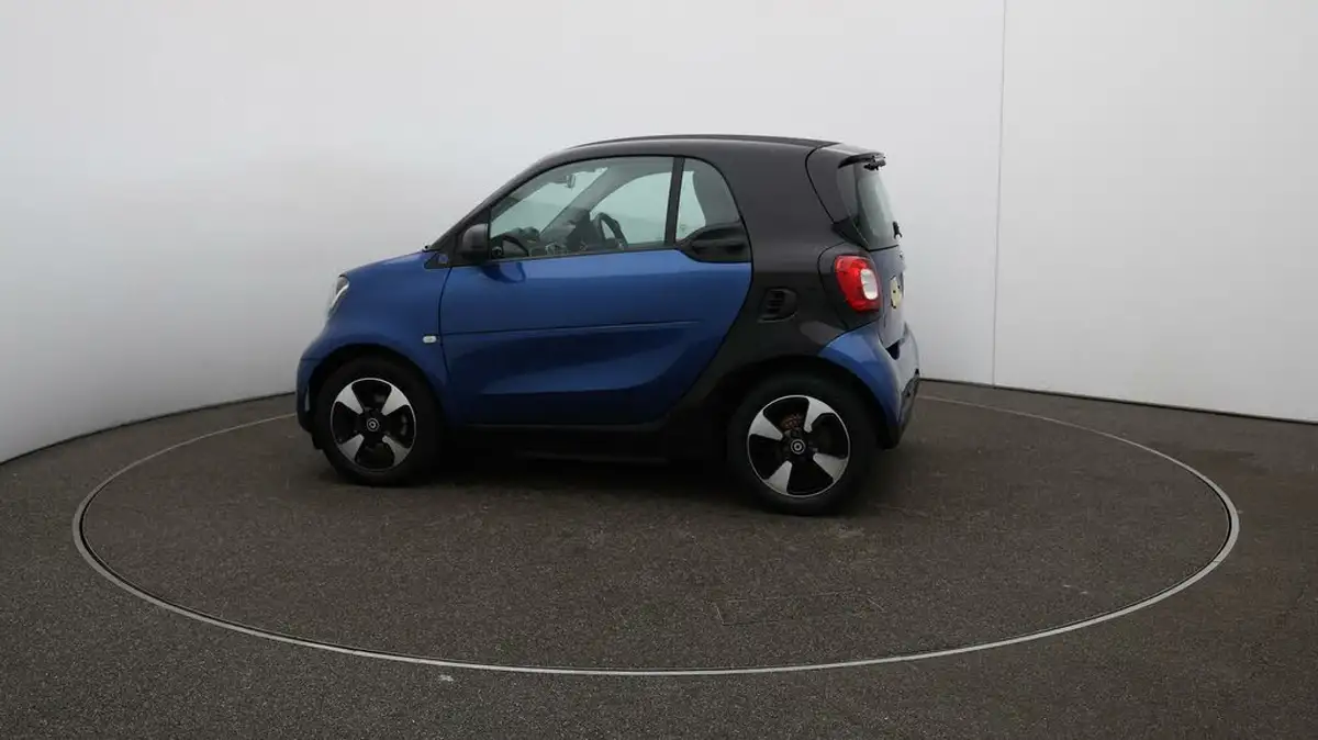 2020-smart-fortwo-eq-passion-advanced-big-54