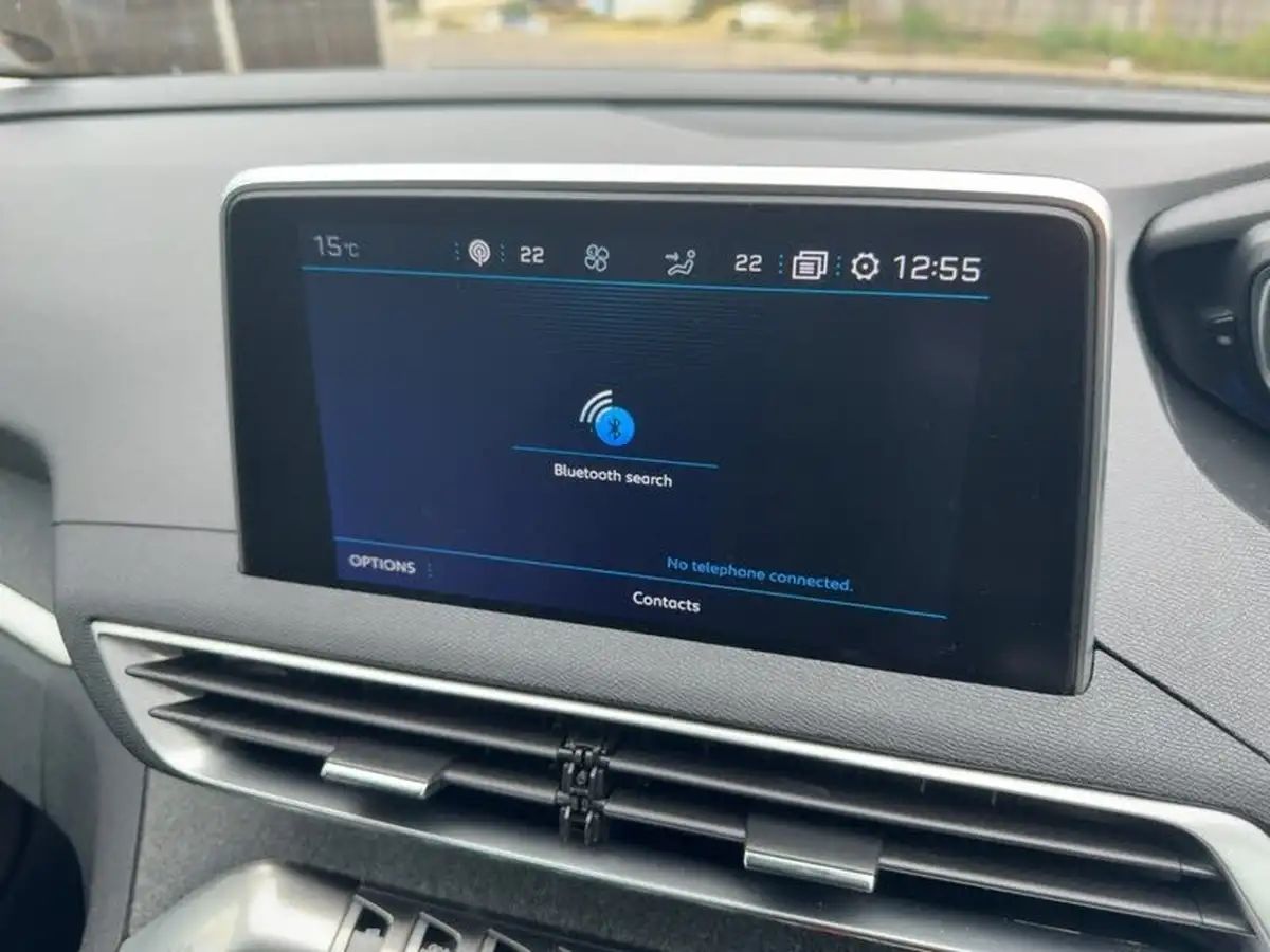 2019-peugeot-5008-suv-16-puretech-allure-big-14