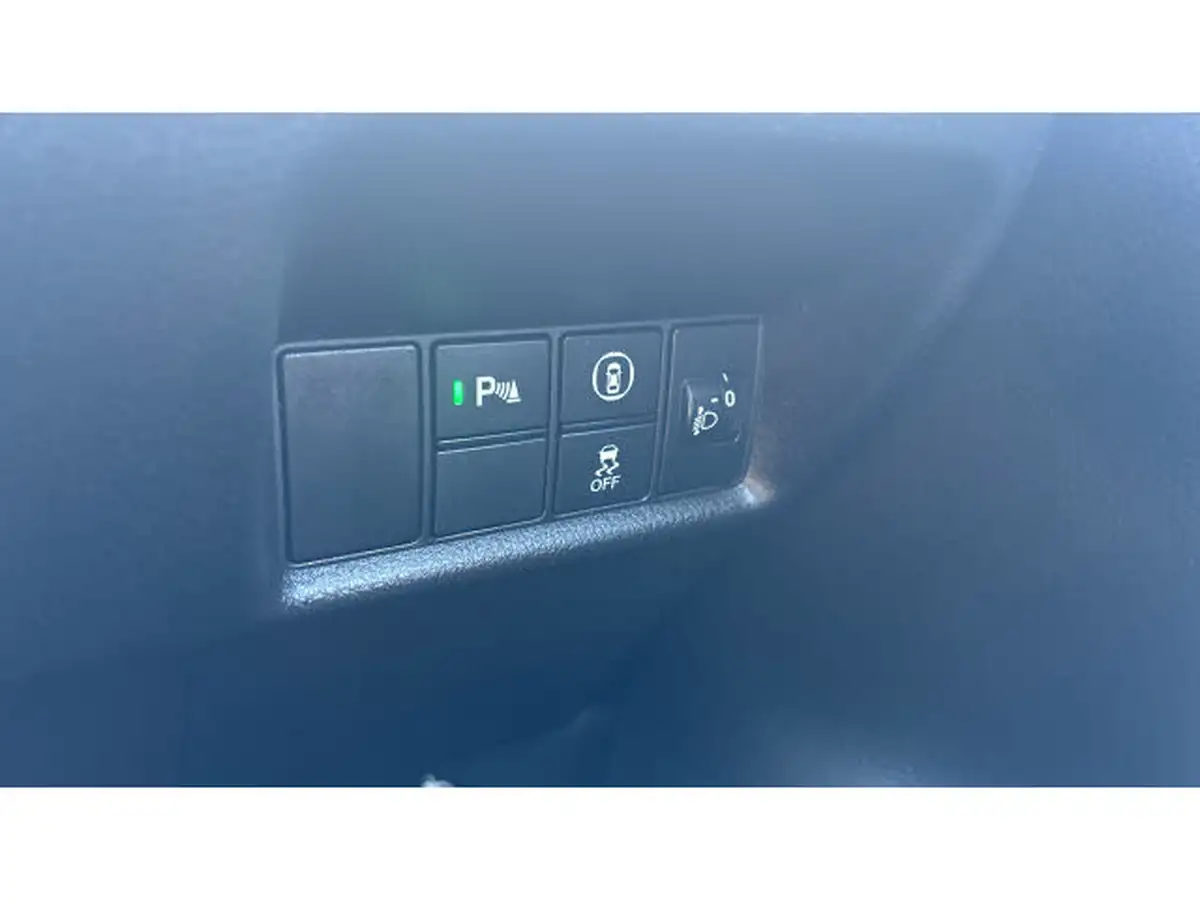 2023-honda-jazz-15-i-mmd-crosstar-ex-big-15