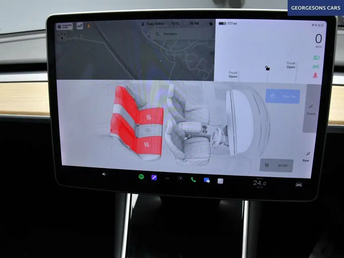 2020-tesla-model-3-e-long-range-big-15