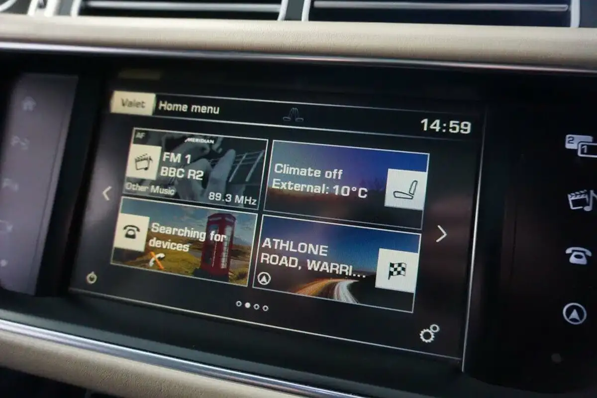 2016-land-rover-range-rover-44-sdv8-autobiography-44-sdv8-339bhp-awd-ss-big-31