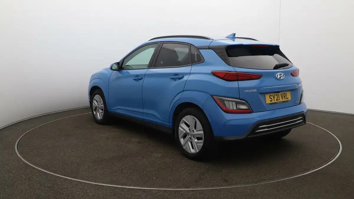 2021-hyundai-kona-e-ultimate-big-62