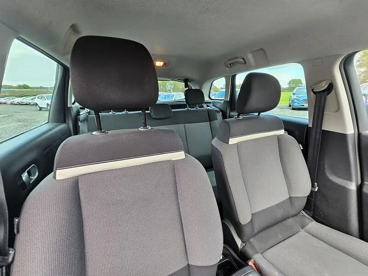 2018-citroen-c3-aircross-12-puretech-feel-82ps-big-19
