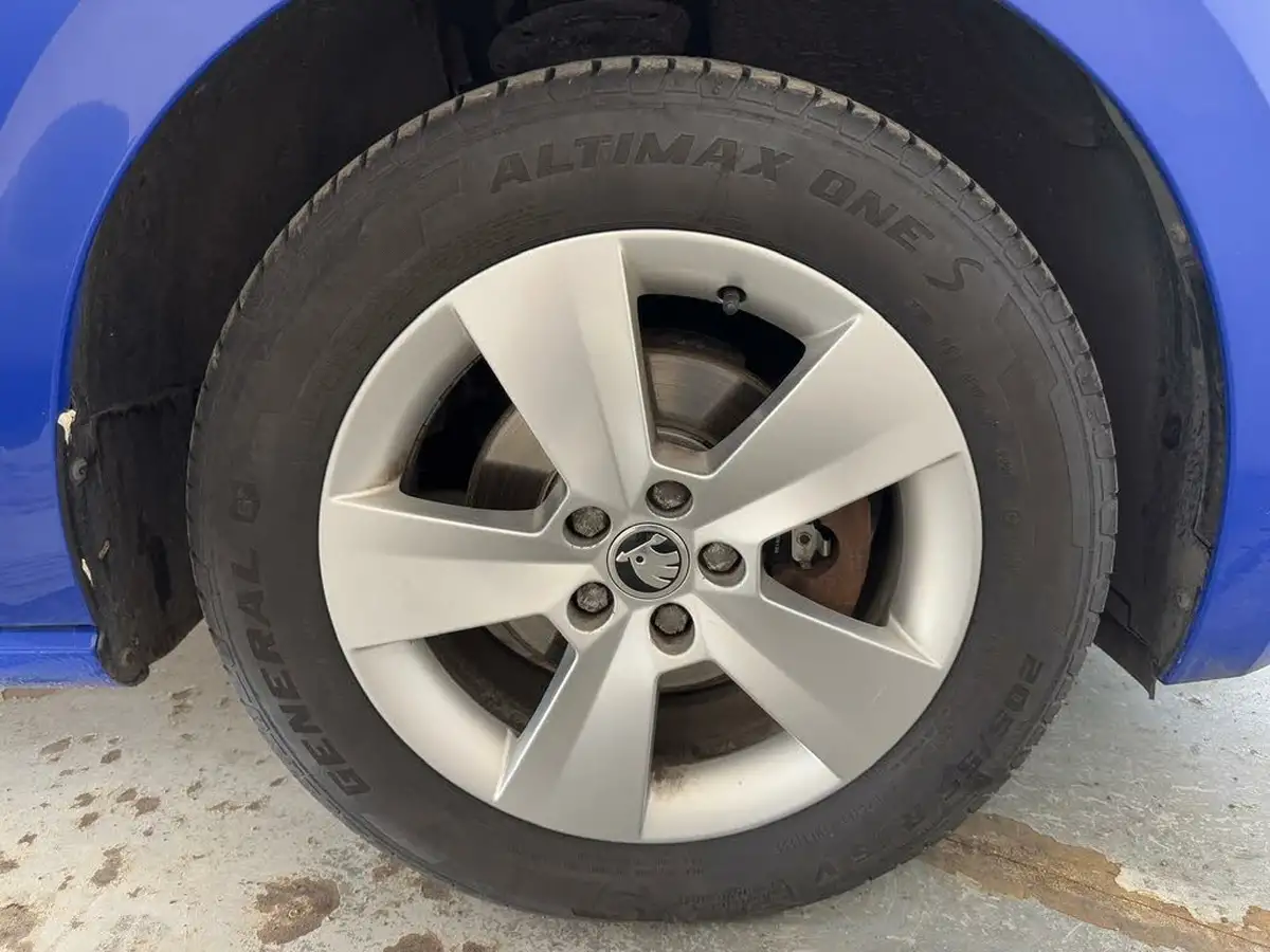 2021-skoda-scala-15-tsi-se-dsg-big-40