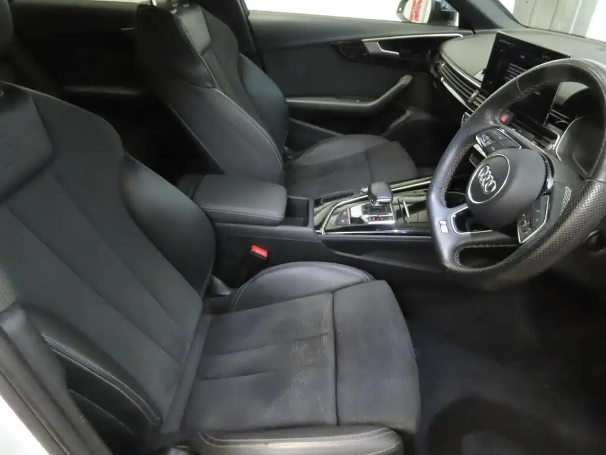 2022-audi-a4-20-35-tfsi-black-edition-s-tronic-big-9