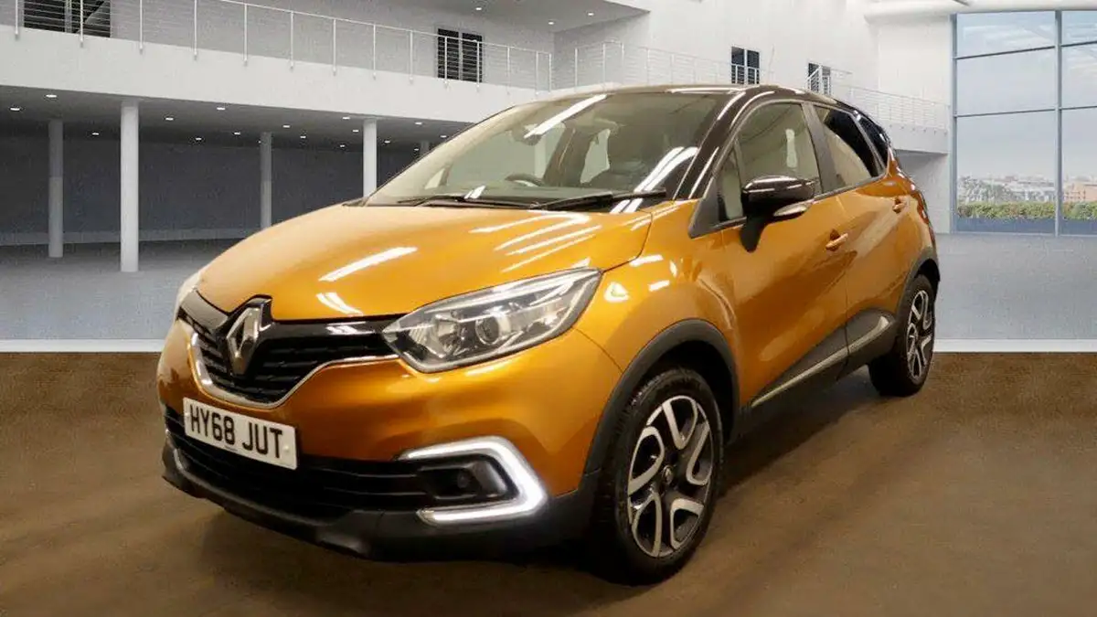 2018-renault-captur-09-tce-iconic-big-1