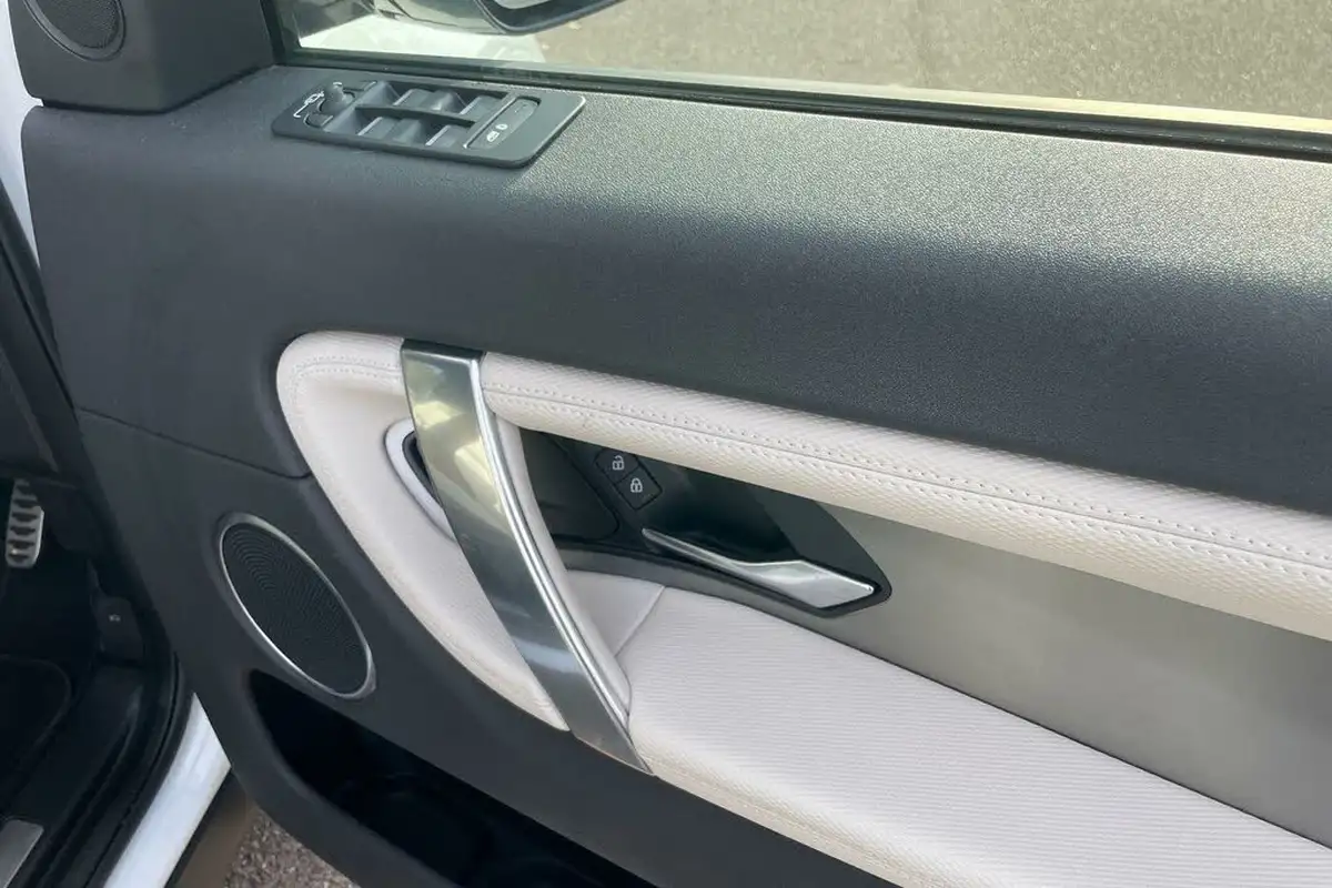 2021-land-rover-discovery-sport-20-d200-r-dynamic-se-big-42