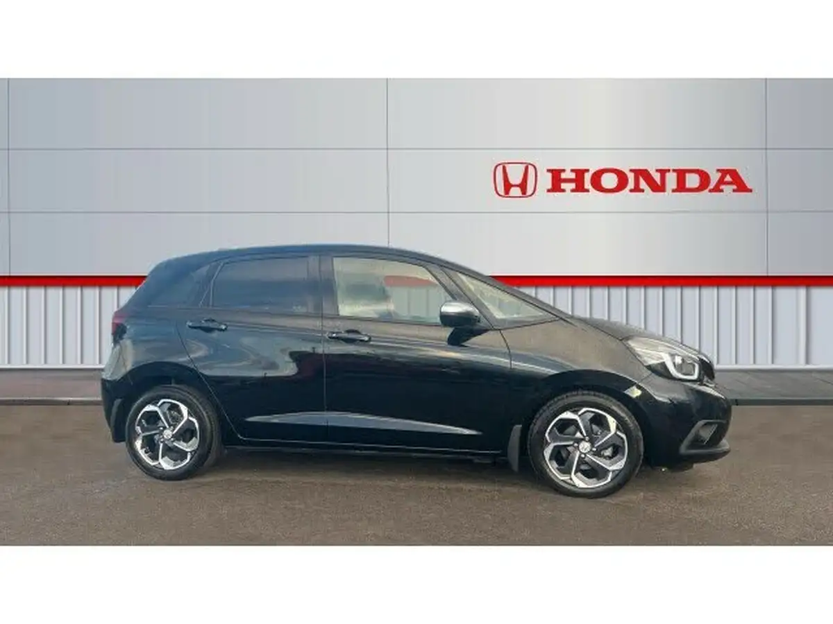2022-honda-jazz-15-i-mmd-ex-107ps-big-4