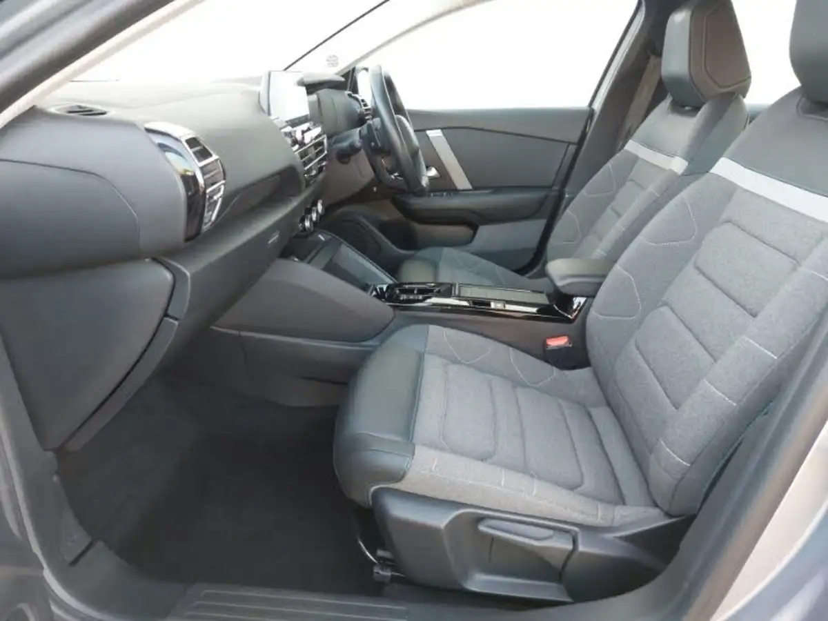 2021-citroen-c4-15bluehdi-sense-plus-130ps-eat8-big-4
