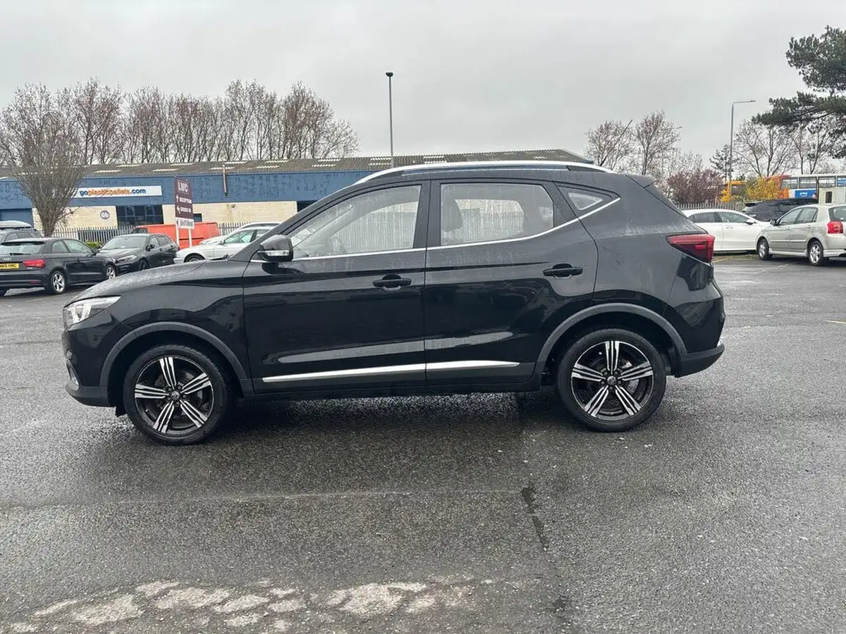 2018-mg-zs-suv-10t-gdi-exclusive-big-5