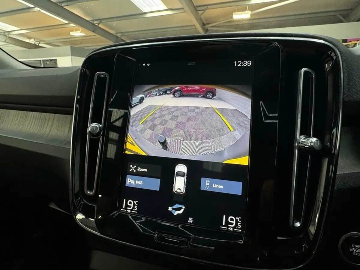 2020-volvo-xc40-15-t3-inscription-geartronic-big-21