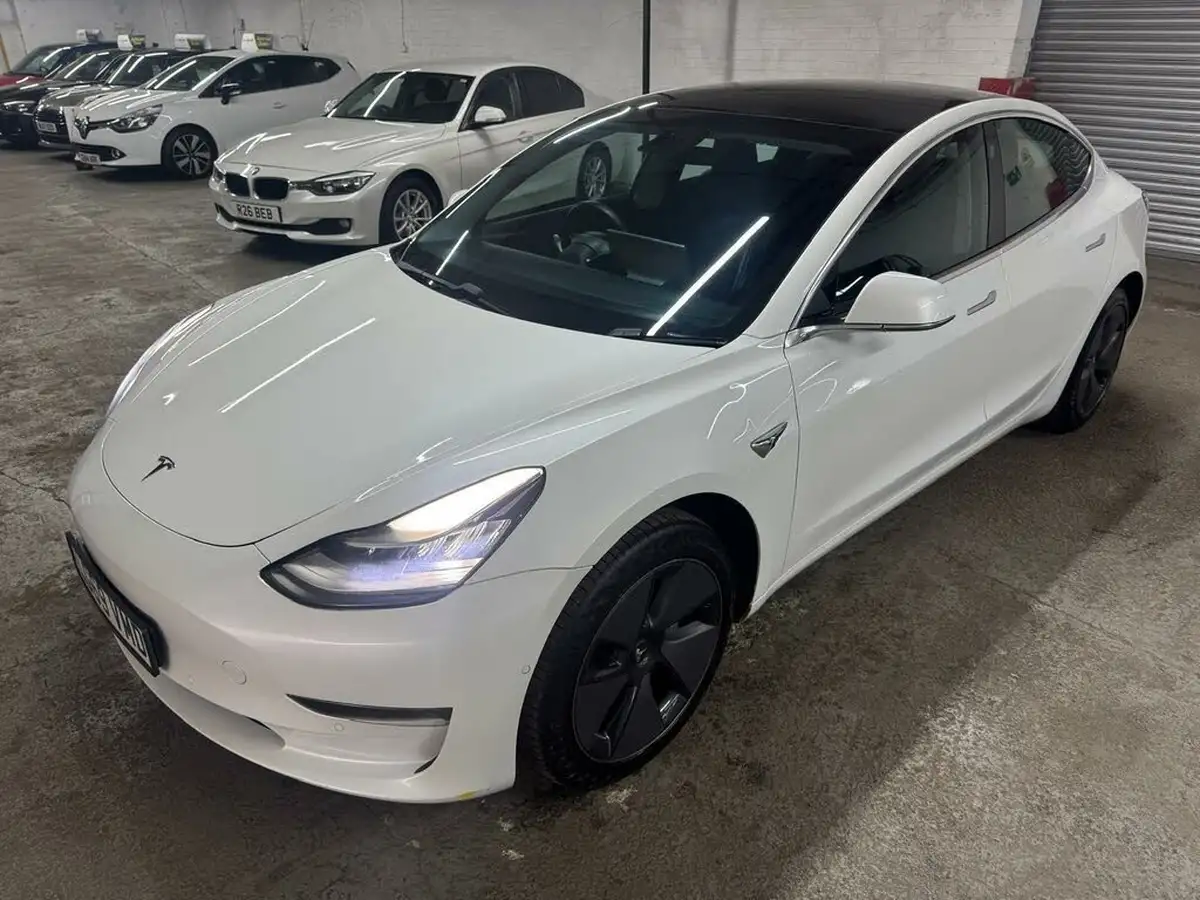 2019-tesla-model-3-e-standard-plus-big-71