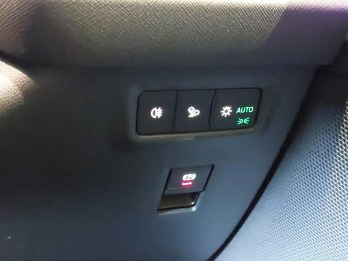 2024-skoda-kodiaq-15-tsi-se-l-204ps-iv-5-dsg-big-17