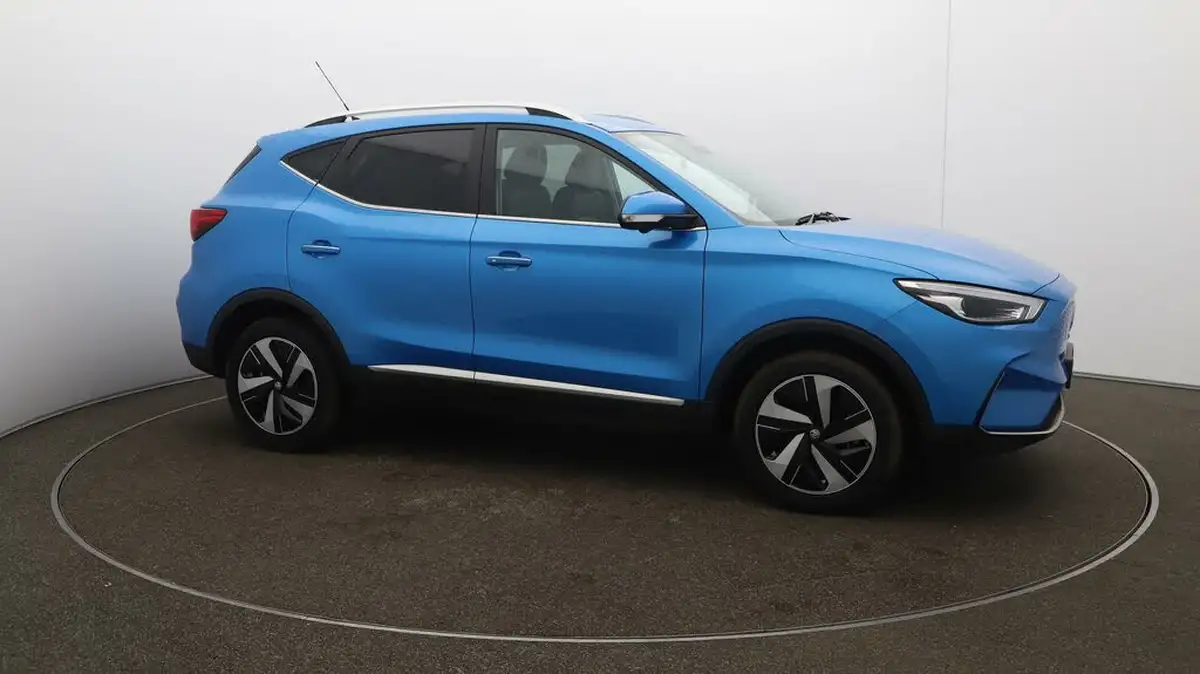 2024-mg-zs-suv-e-trophy-connect-ev-156ps-long-range-big-36