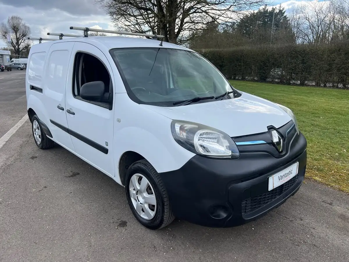 2018-renault-kangoo-e-maxi-ze-big-18