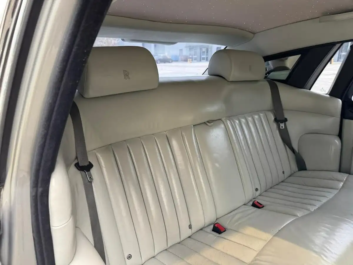 2007-rolls-royce-phantom-67-limousine-4d-big-13