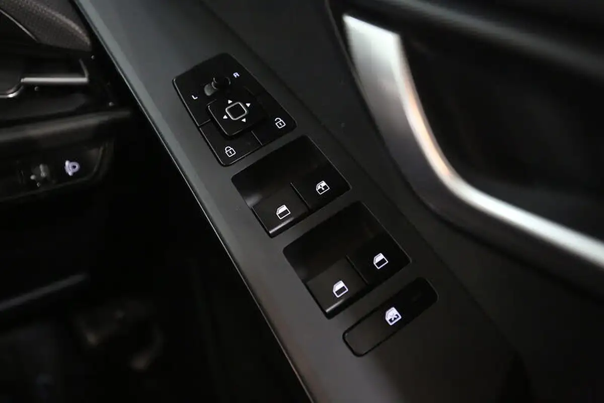 2023-kia-e-niro-ev-2-64-big-25