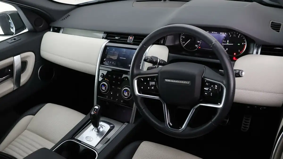 2022-land-rover-discovery-sport-20-d200-urban-edition-big-9