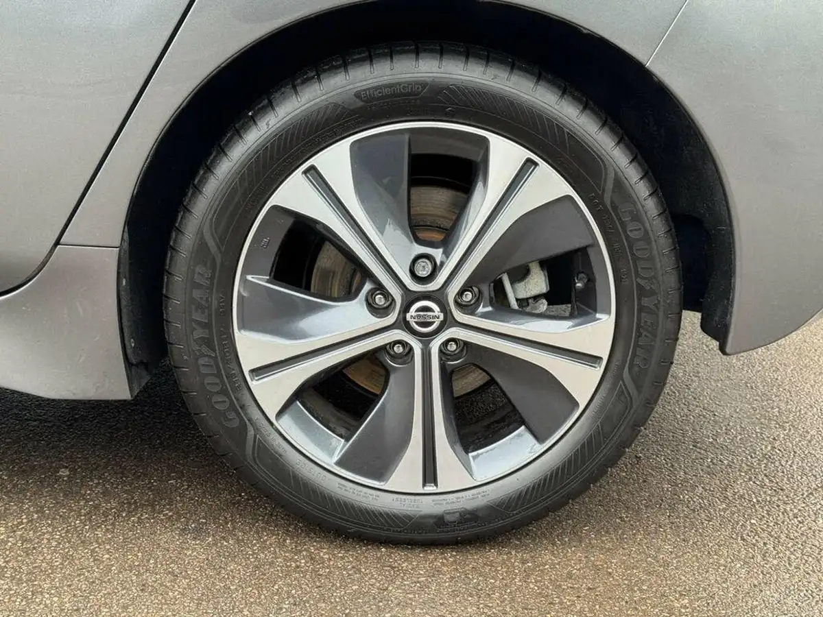 2021-nissan-leaf-e-n-connecta-big-33