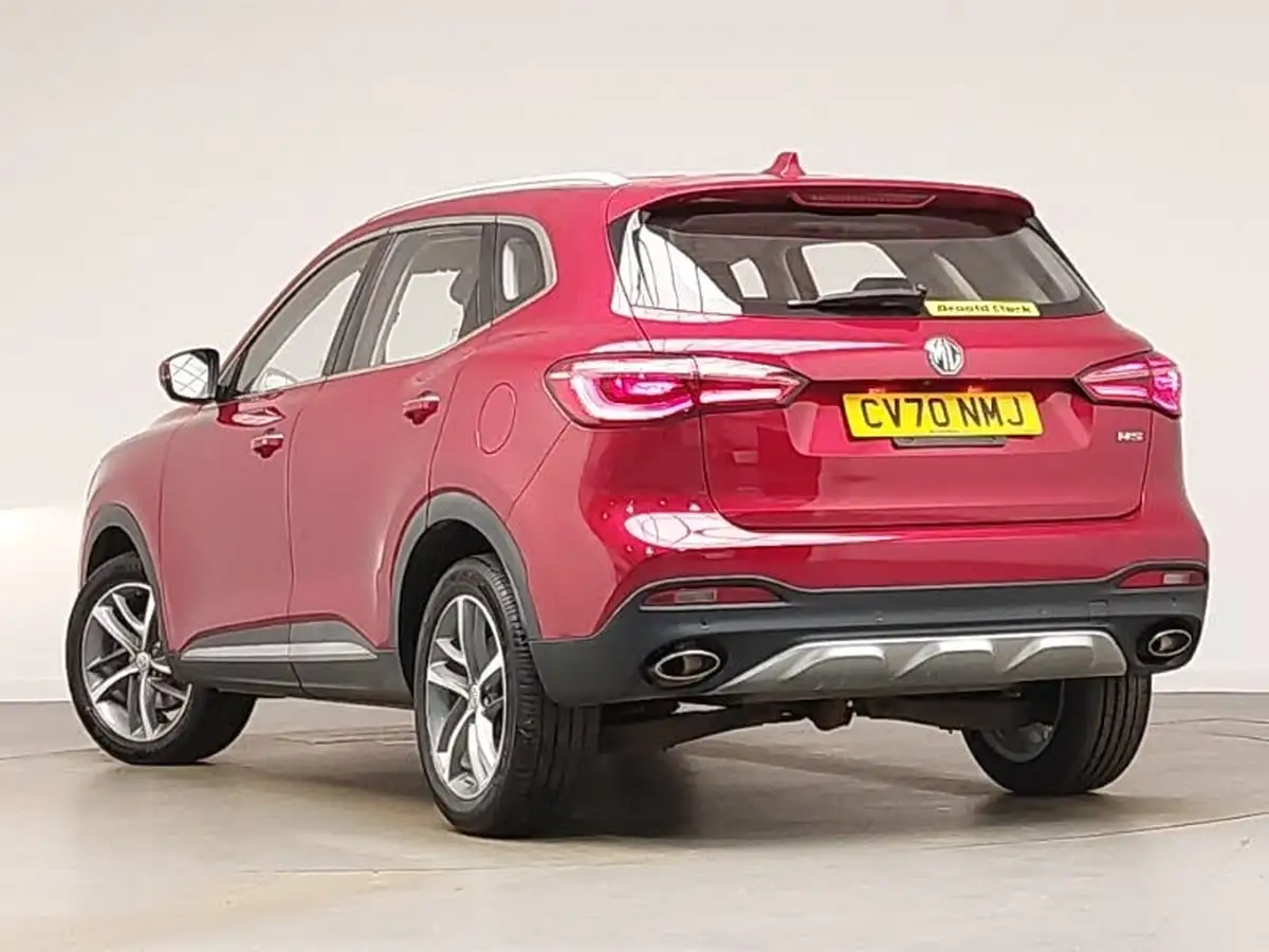 2020-mg-hs-15t-gdi-excite-162ps-big-1