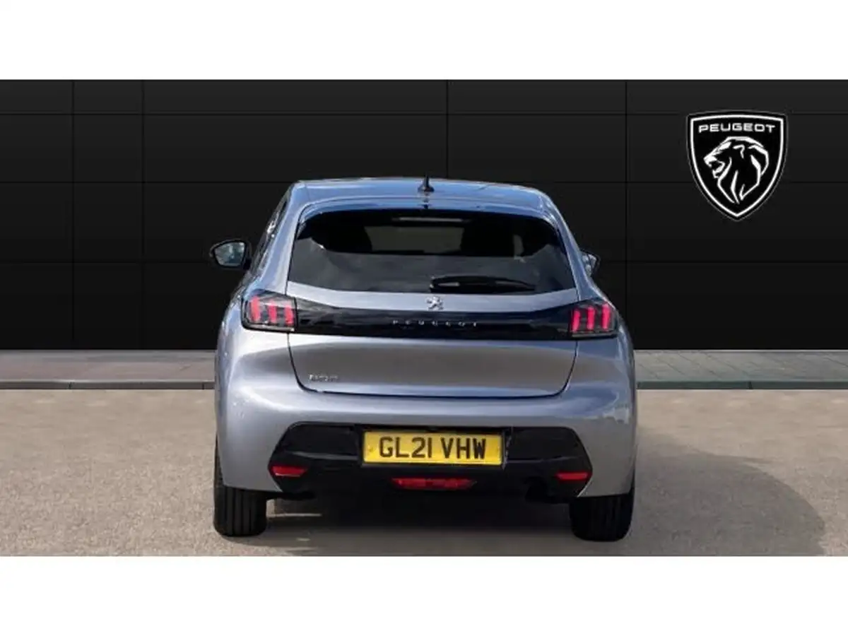 2021-peugeot-208-12-puretech-allure-premium-100bhp-big-5
