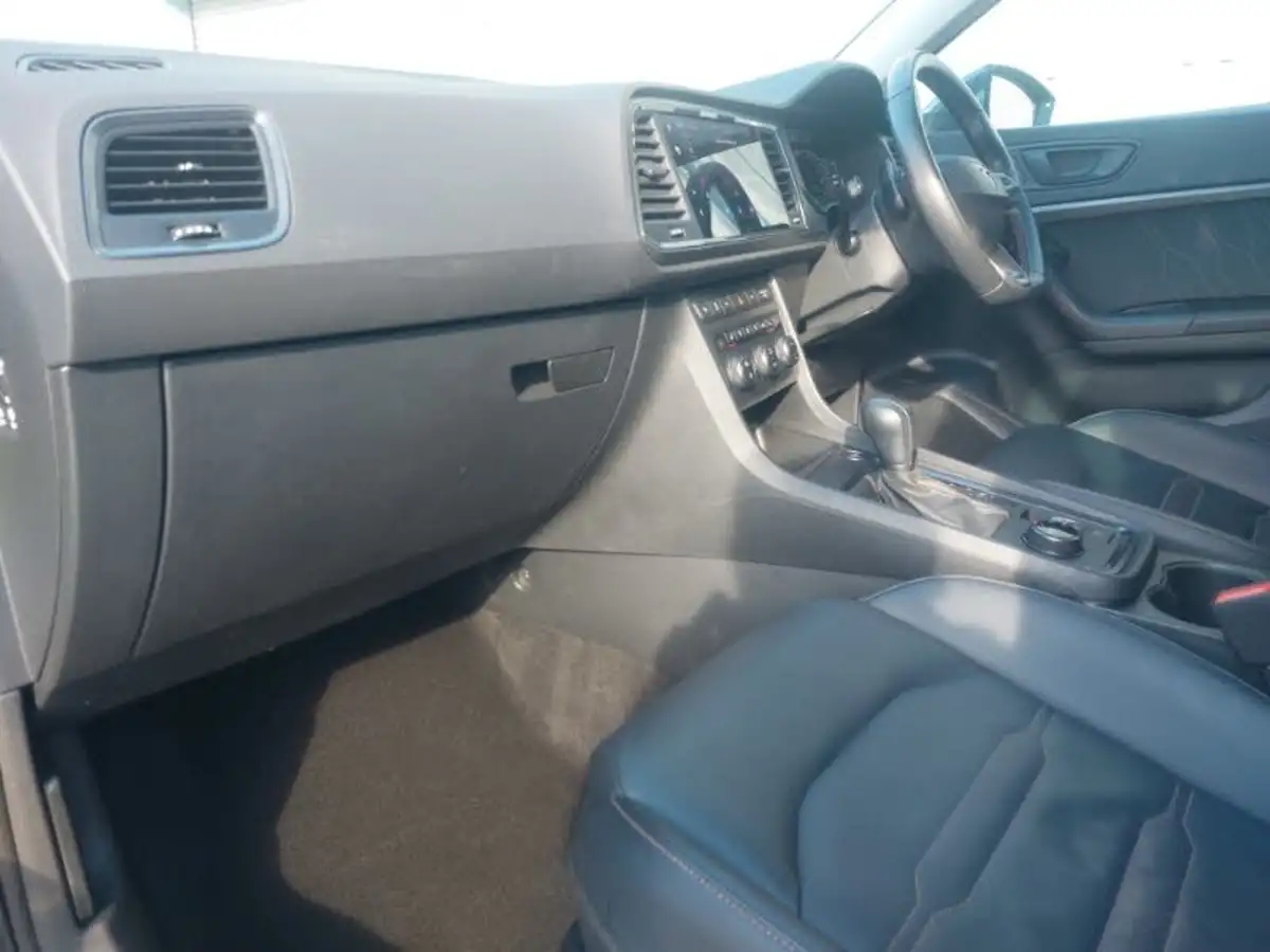 2023-cupra-ateca-15-ecotsi-v2-big-4