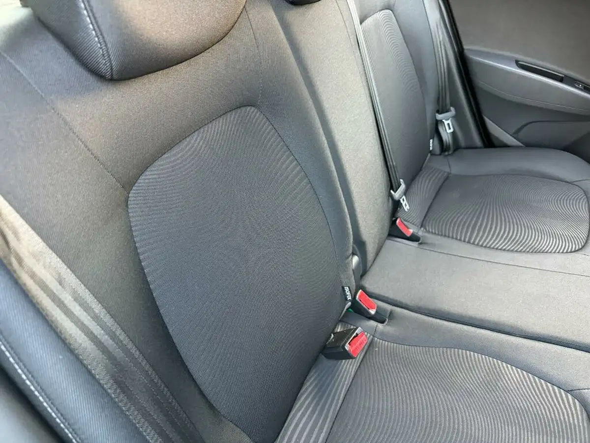2018-hyundai-i10-10-se-67ps-big-16