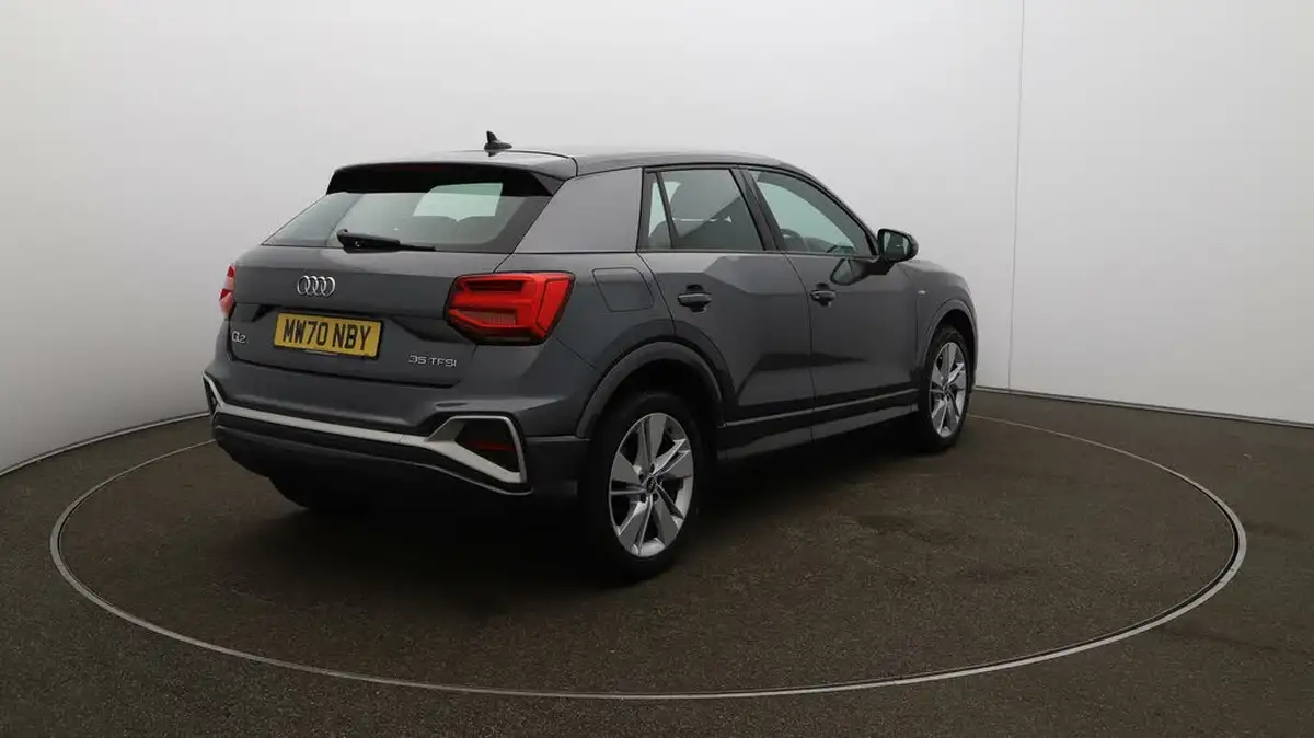 2020-audi-q2-15-35-tfsi-s-line-1498cc-tronic-big-7