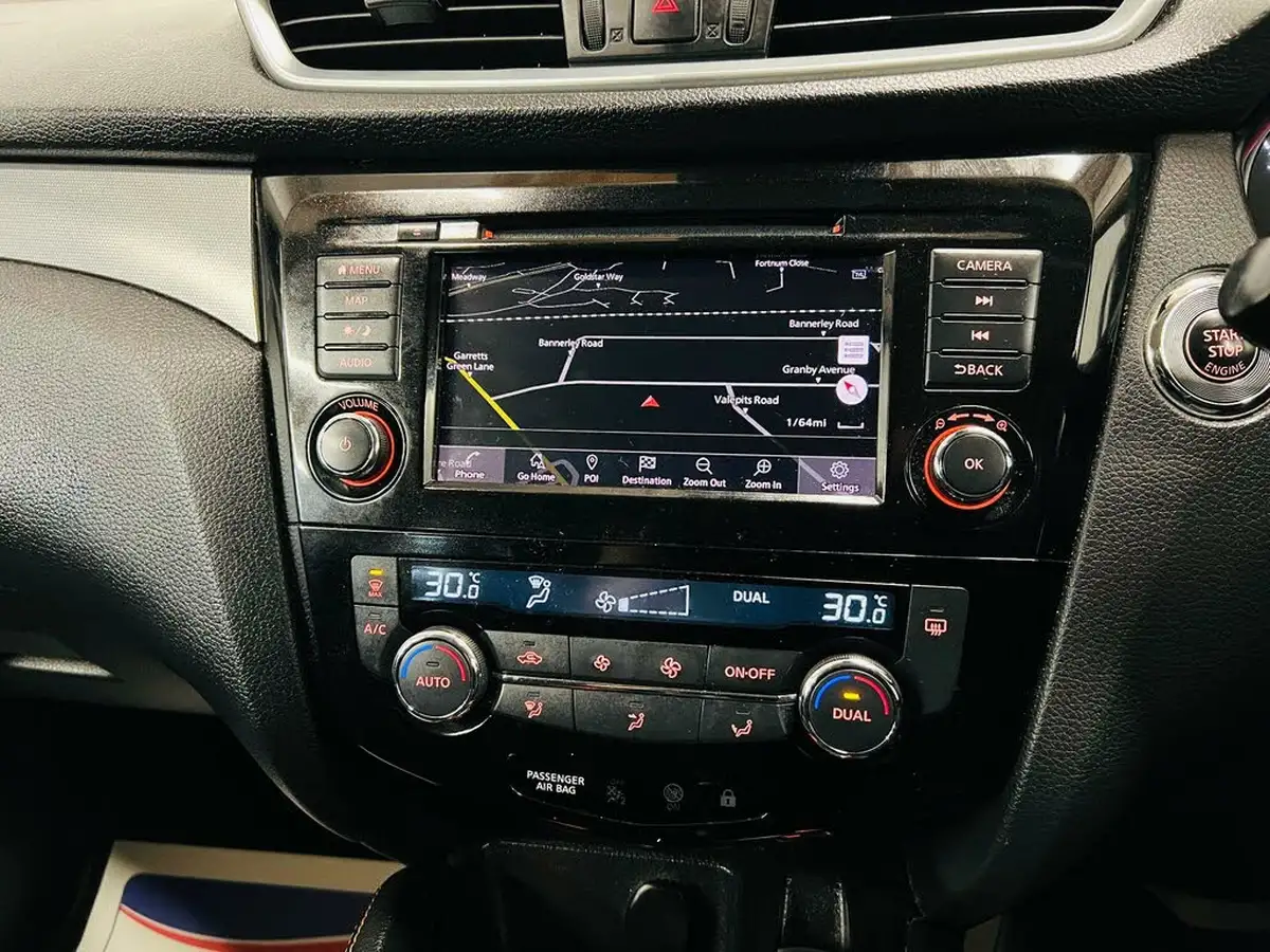 2019-nissan-qashqai-13-dig-t-n-motion-140ps-big-34