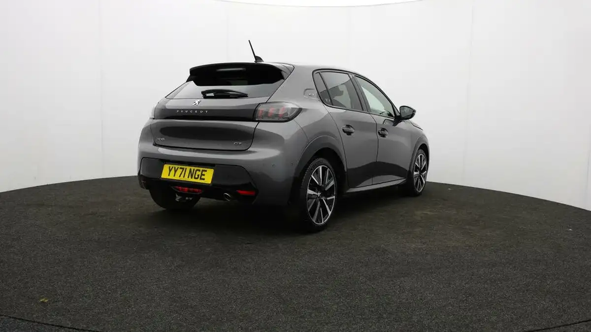 2021-peugeot-208-12-puretech-gt-100bhp-big-76