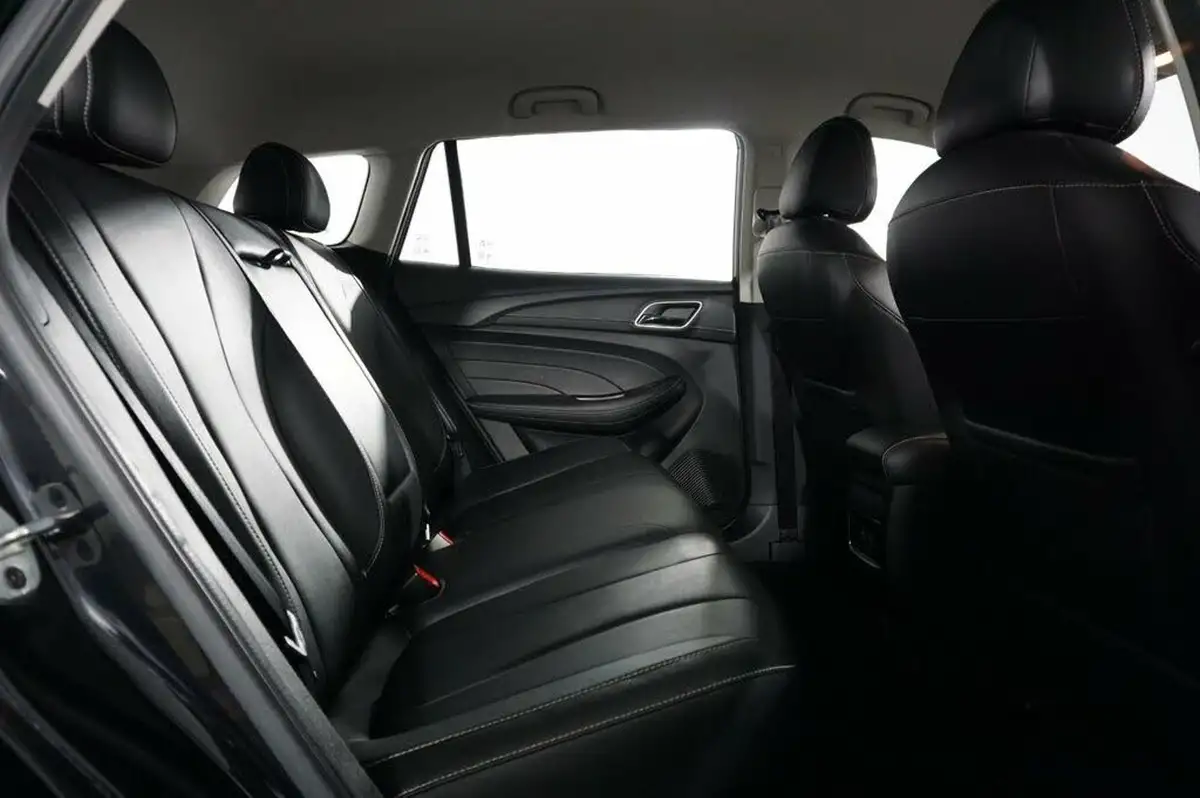 2022-mg-mg5-e-exclusive-ev-long-range-big-18