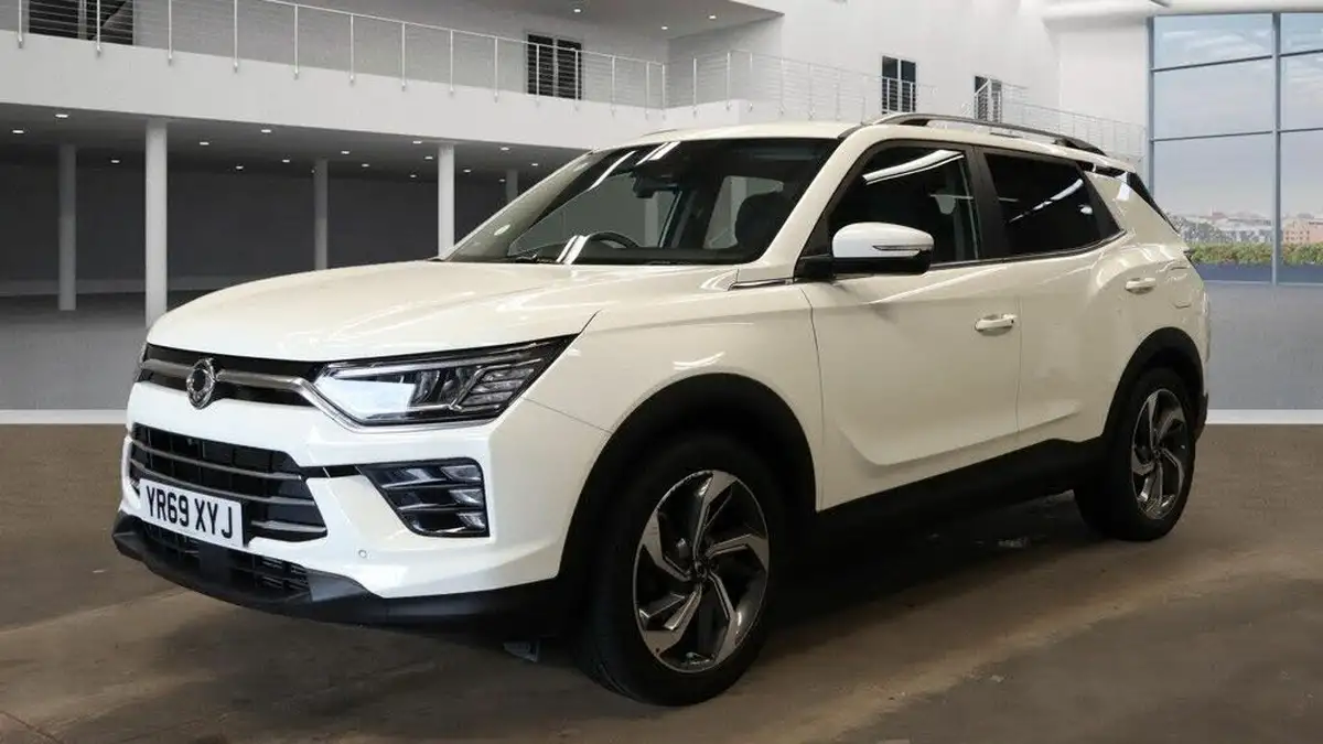 2019-kgm-ssangyong-korando-15-ultimate-auto-big-1
